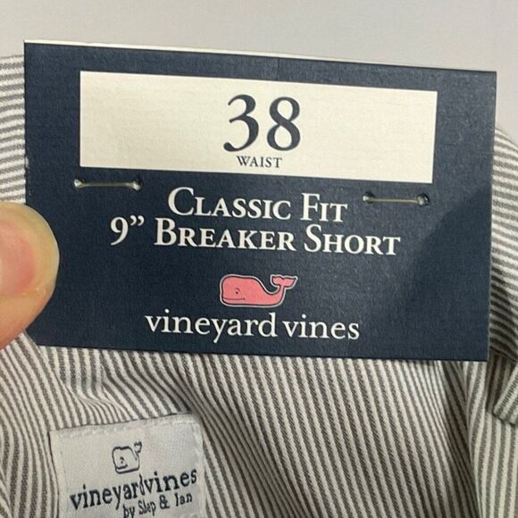 NWT Vineyard Vines 9" Pincord Stripe Breaker Shorts in Anchor Gray stripe, sz 38 - Picture 14 of 15